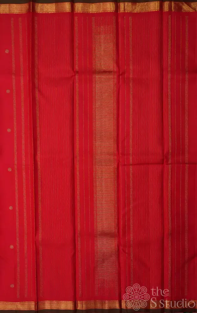 Bridal red  kanjivaram saree with small border