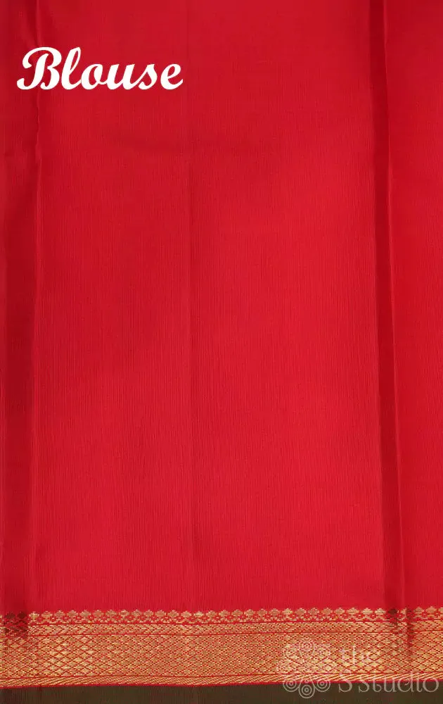Bridal red  kanjivaram saree with small border