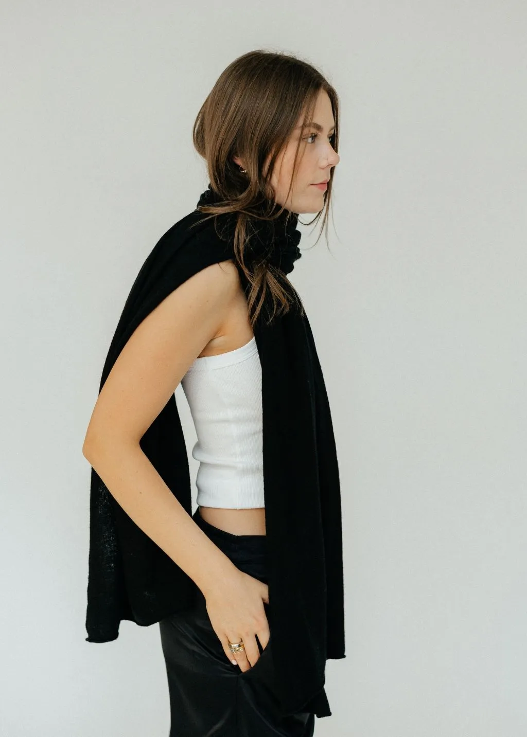 CRUSH Cashmere Amara Lima Luxe Scarf in Black