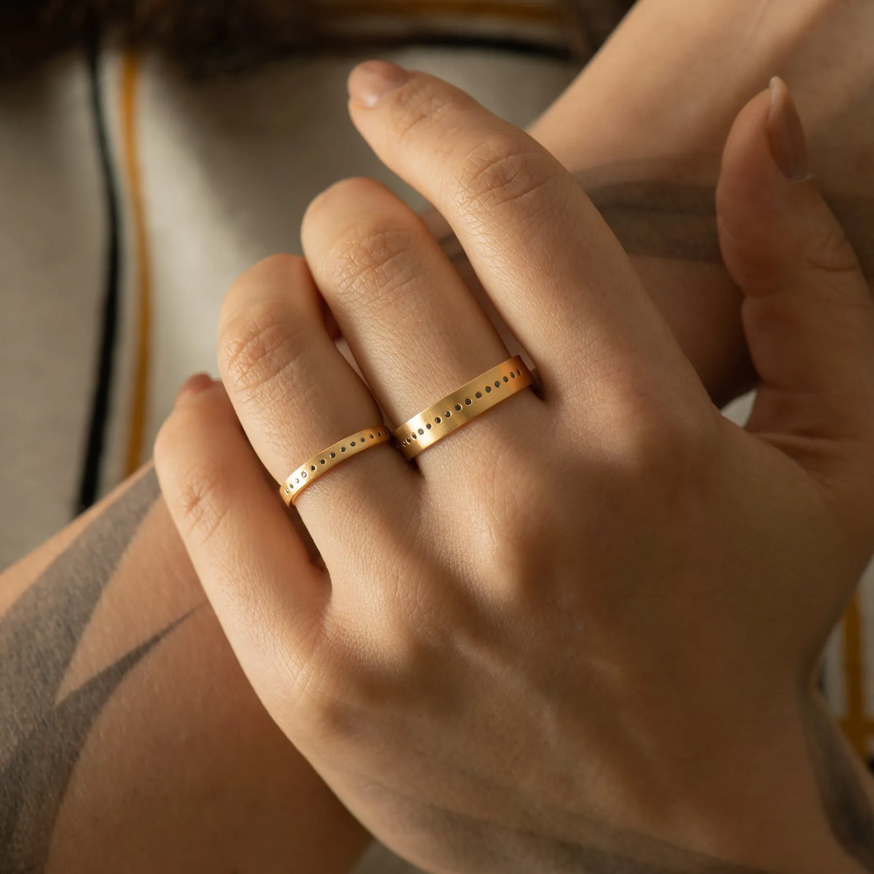 Dice Unisex Black Diamond Wedding Band