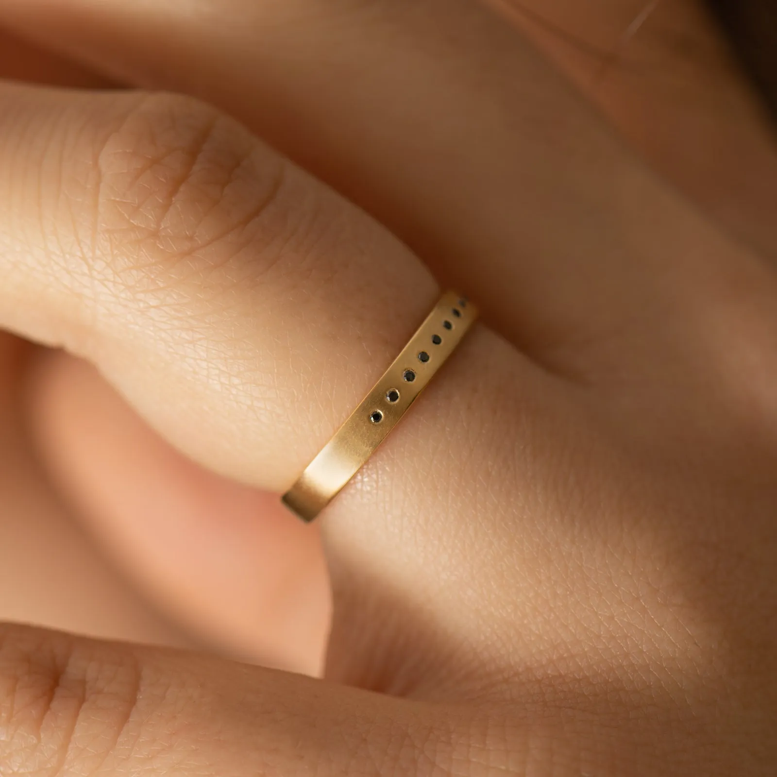 Dice Unisex Black Diamond Wedding Band