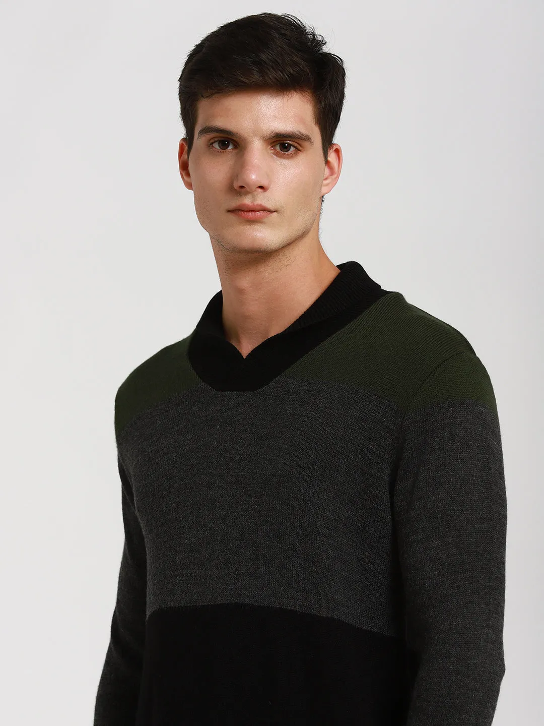 Men's Olive Colorblock Acrylic Pullover sweater