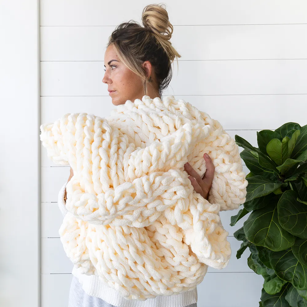 Oversized Chunky Knit Blanket