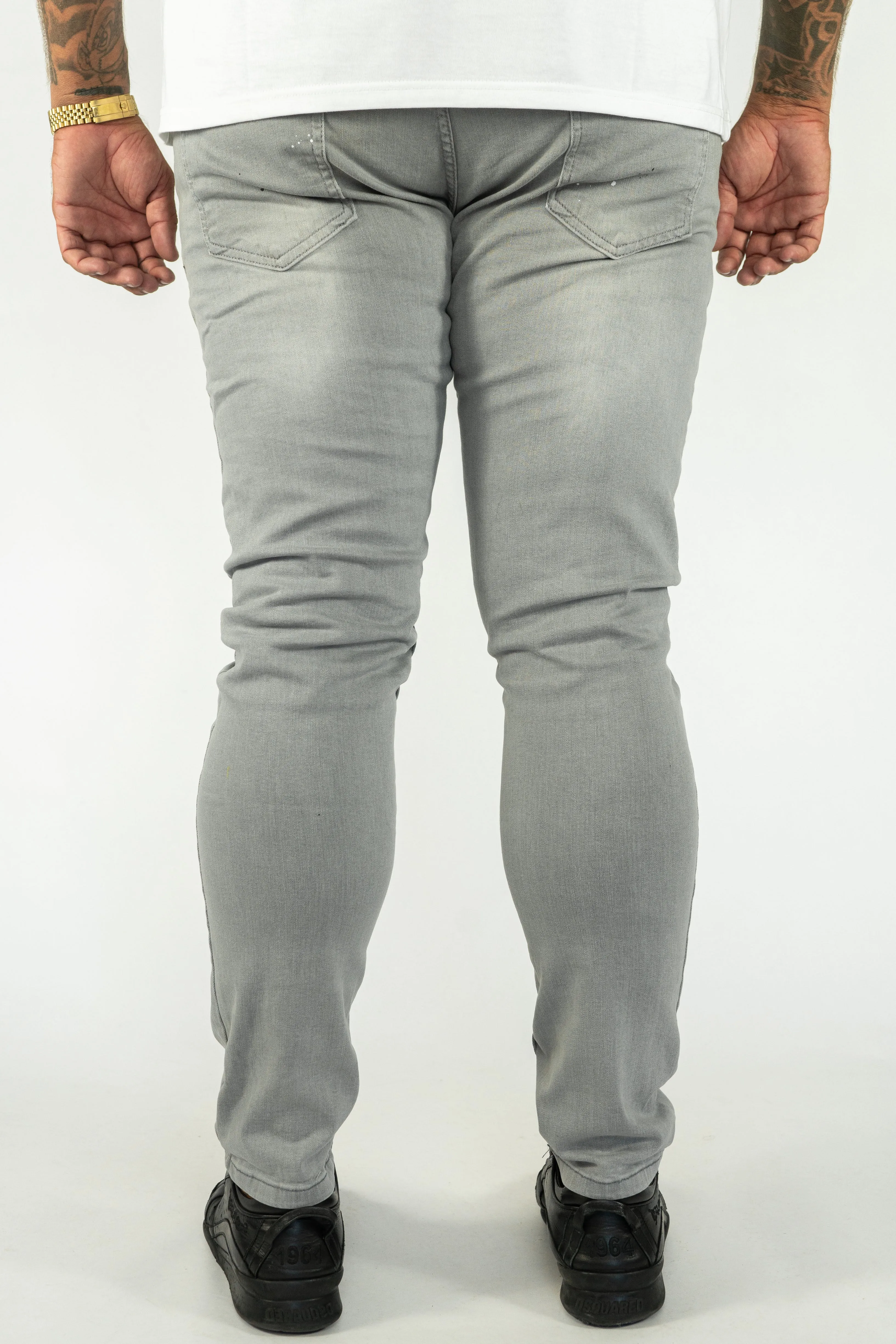 THE ALARA PLUS SIZE JEANS