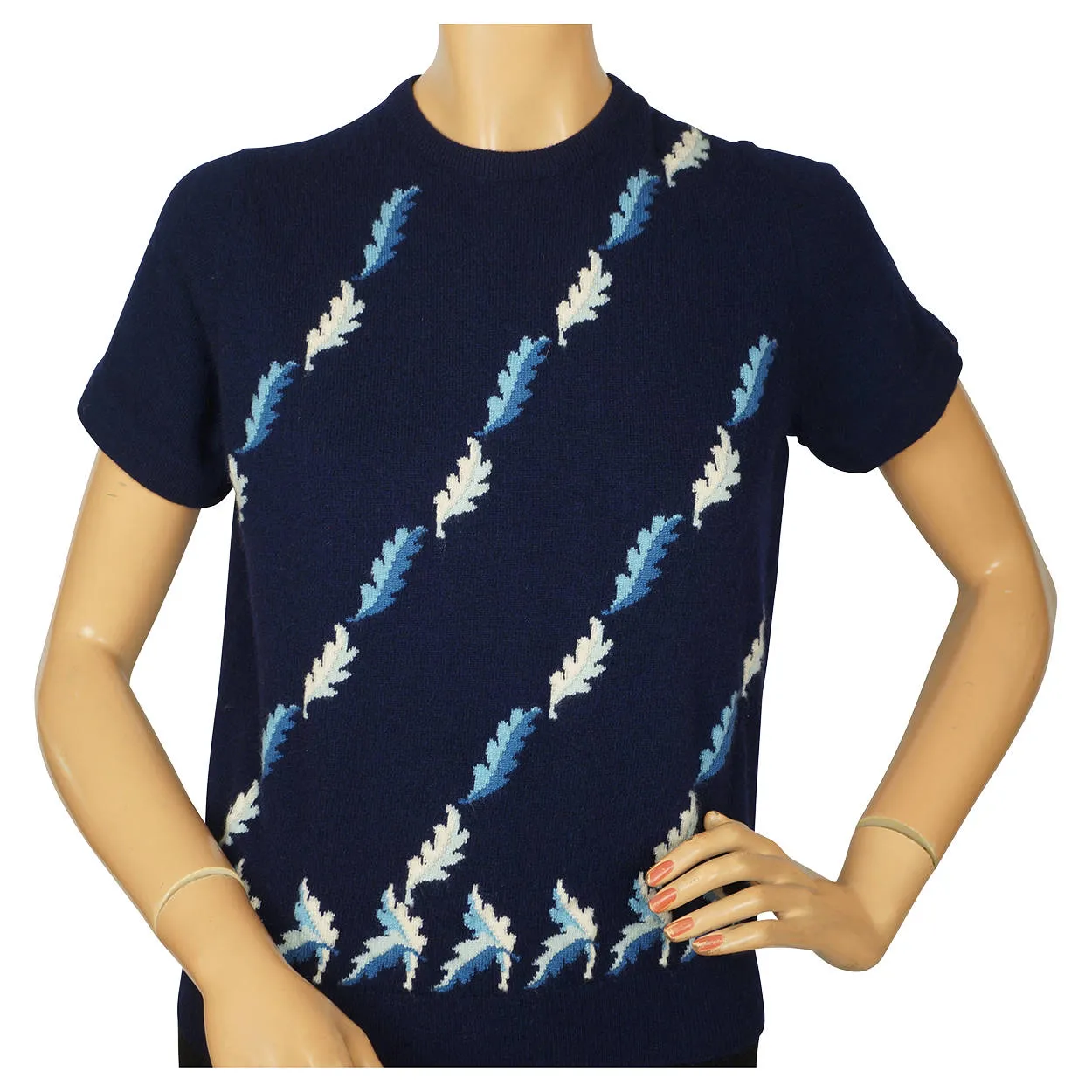 Vintage 1960s Blue Cashmere Pullover Sweater with Oak Leaf Pattern Ladies M
