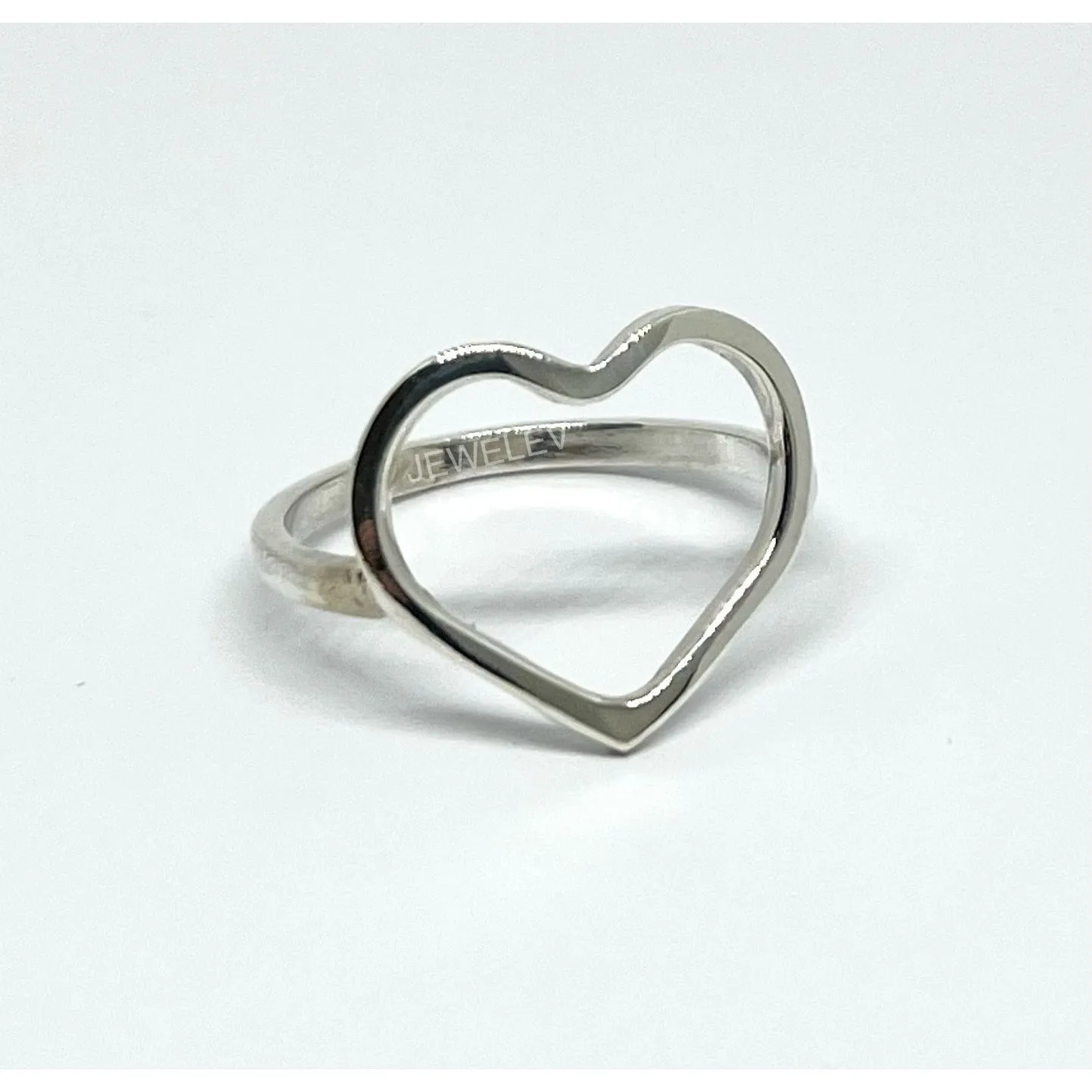 Wide Outlined Heart Ring