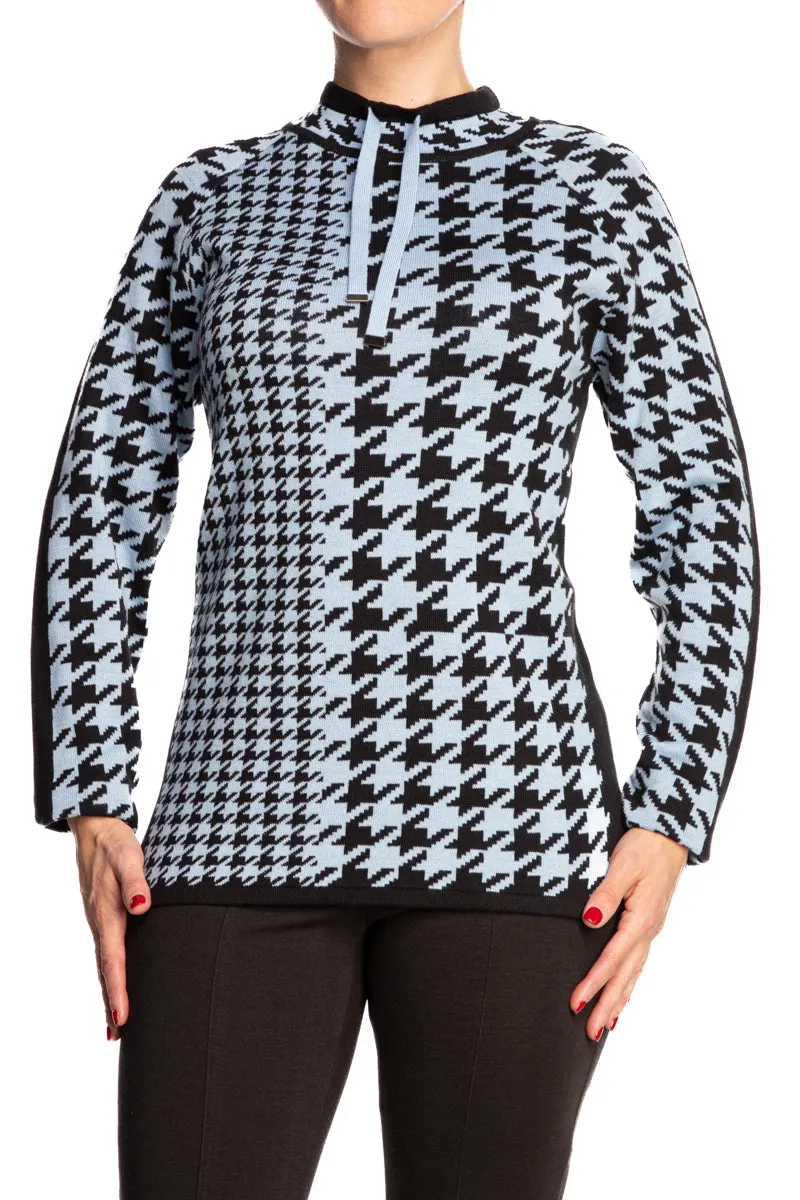 Women's Sweater Blue And black Sporty Design Quality Knit Fabric Amazing Fit Great Value On Sale Now